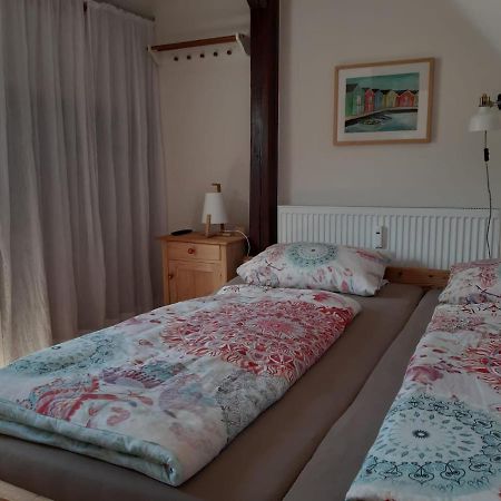 Giebelzimmer Mit Weinbergblick Штеттен Экстерьер фото